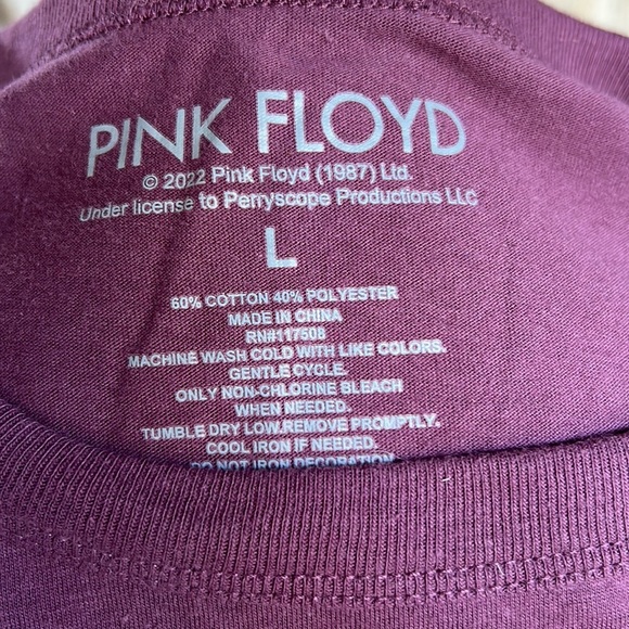 Pink Floyd Dark Side of the Moon maroon crew neck concert graphic t-shirt - Picture 8 of 12
